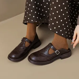 Preppy Style Brogue Carving Sheepskin T Strap Mary Jane in Coffee/Black